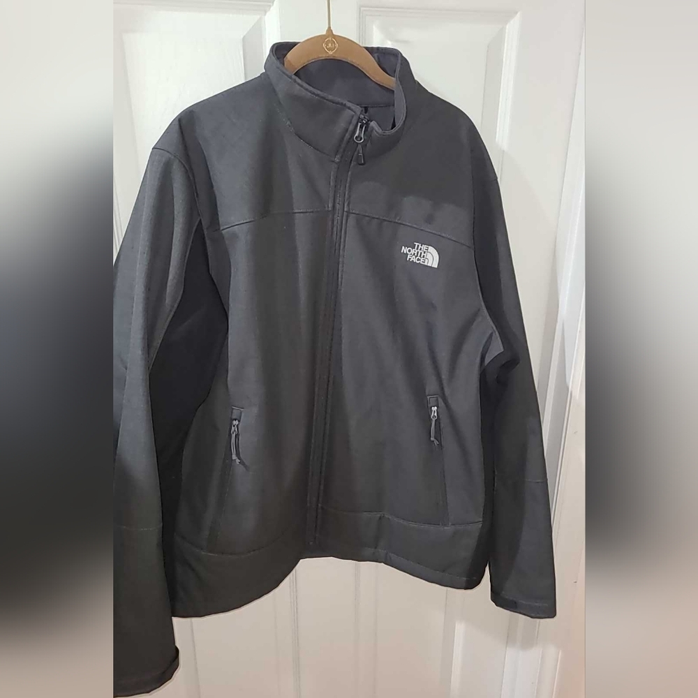 North Face Men's Soft-shell Jacket Black Full Zip Fleece, Size XL, Black & Gray